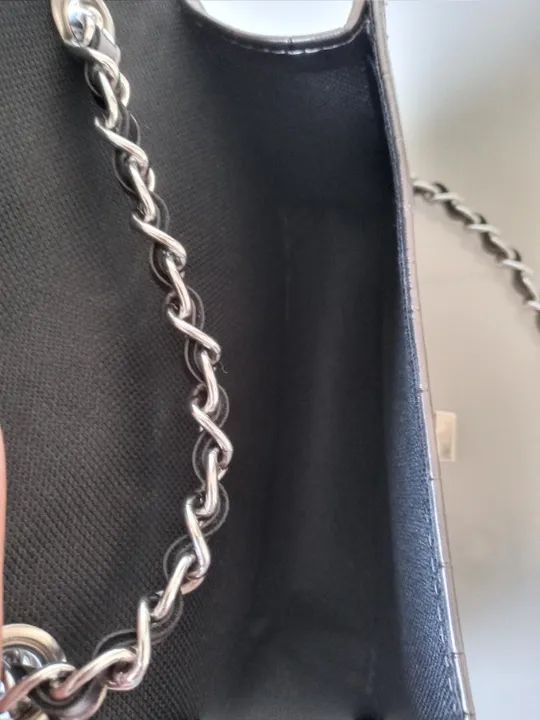 Bolsa Prata Envelhecida Alça de Corrente - Foto 3