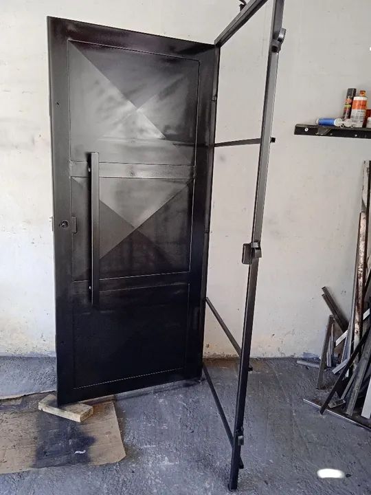 Porta Reforçada de segurança com três fechadura  - Foto 5