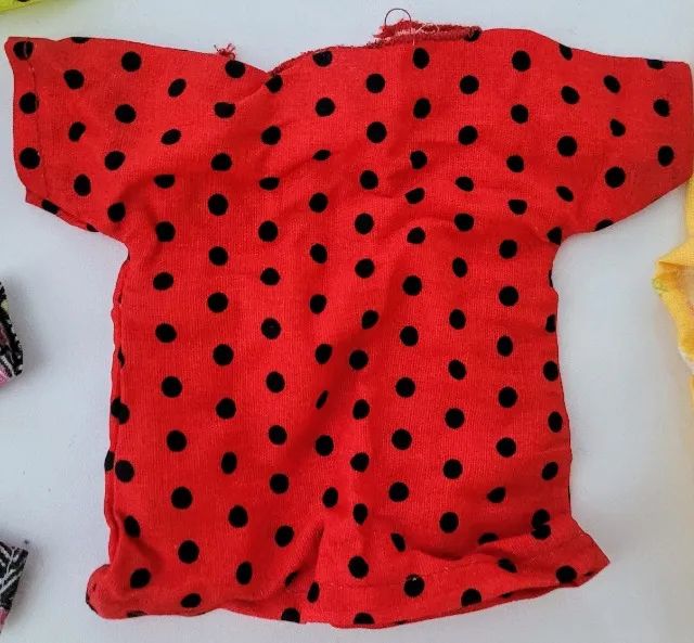 5 Roupas de Barbie - Ótimo estado - VER DESCRIÇÃO - Foto 6