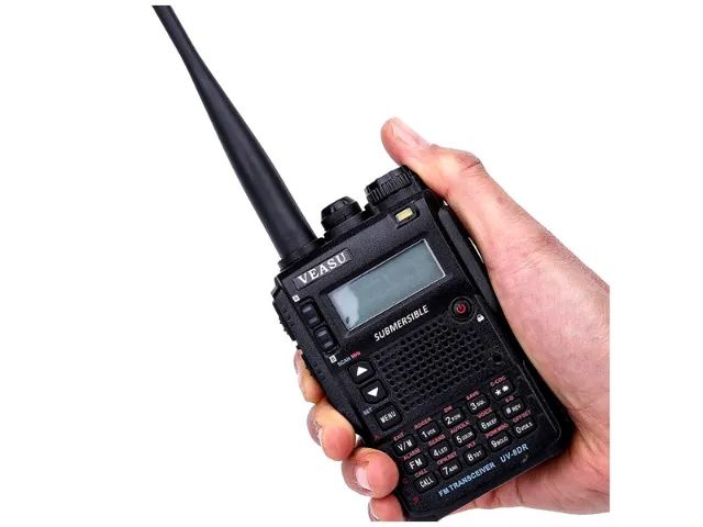 RADIO YAESU HT 3BN VX-8DR V/U/50MHZ 