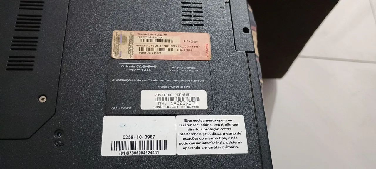 Notebook Positivo Premium 1A306NC7M