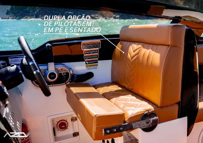 Lancha Azov Z260 Maior Espaço Interno Da Categoria 14 Pess., Acabamento, Navegabilidade - Foto 6