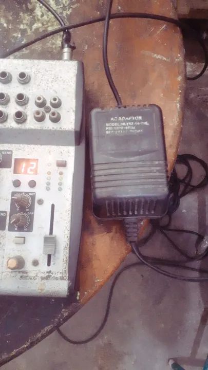 Mes de som Sound Clark - R$ 200 - Foto 2