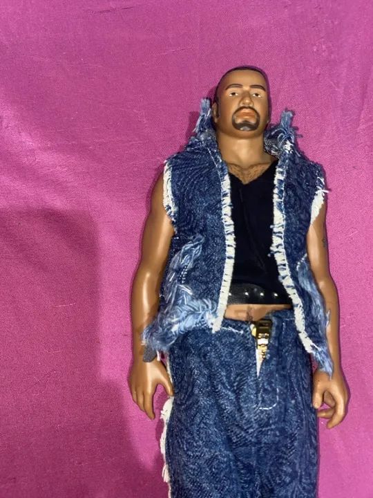 Combo 2 Bonecos Colecionáveis - Foto 4