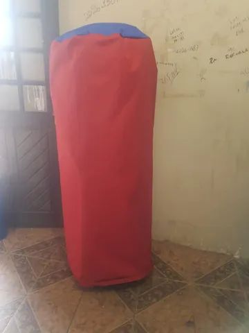 Vendo tenda Articulada 4,5 por 3 com cobertura PVC em aço galvanizado - Foto 5