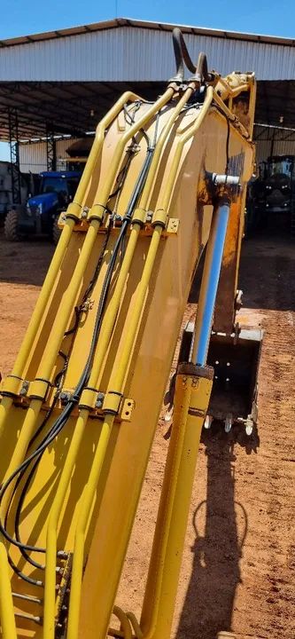 Komatsu PC200 - Escavadeira Hidráulica - Foto 5