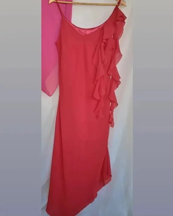 VESTIDO LONGO ASSIMÉTRICO EM CREPE C/FORRO - Foto 3