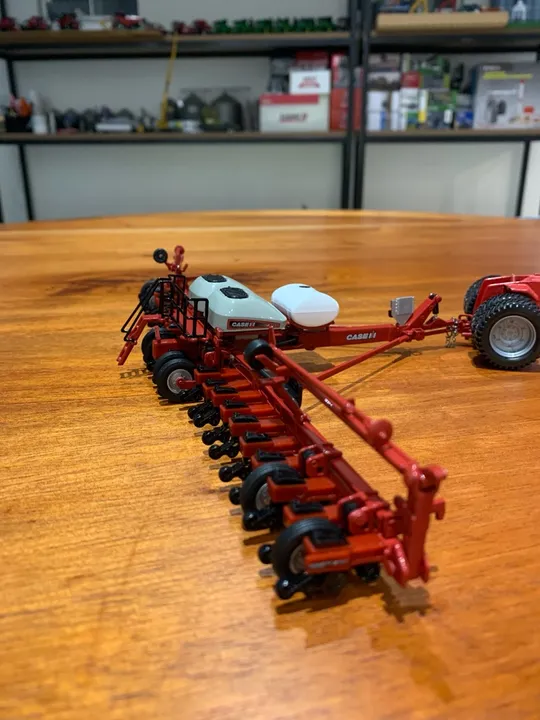 Miniatura plantadeira Case IH 1255 1/64