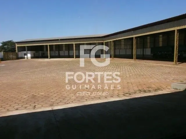 Galpão no Distrito Industrial em Luís Antônio