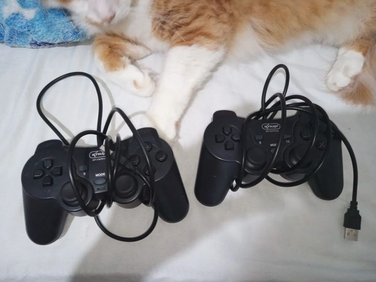 Controles USB para diversos consoles