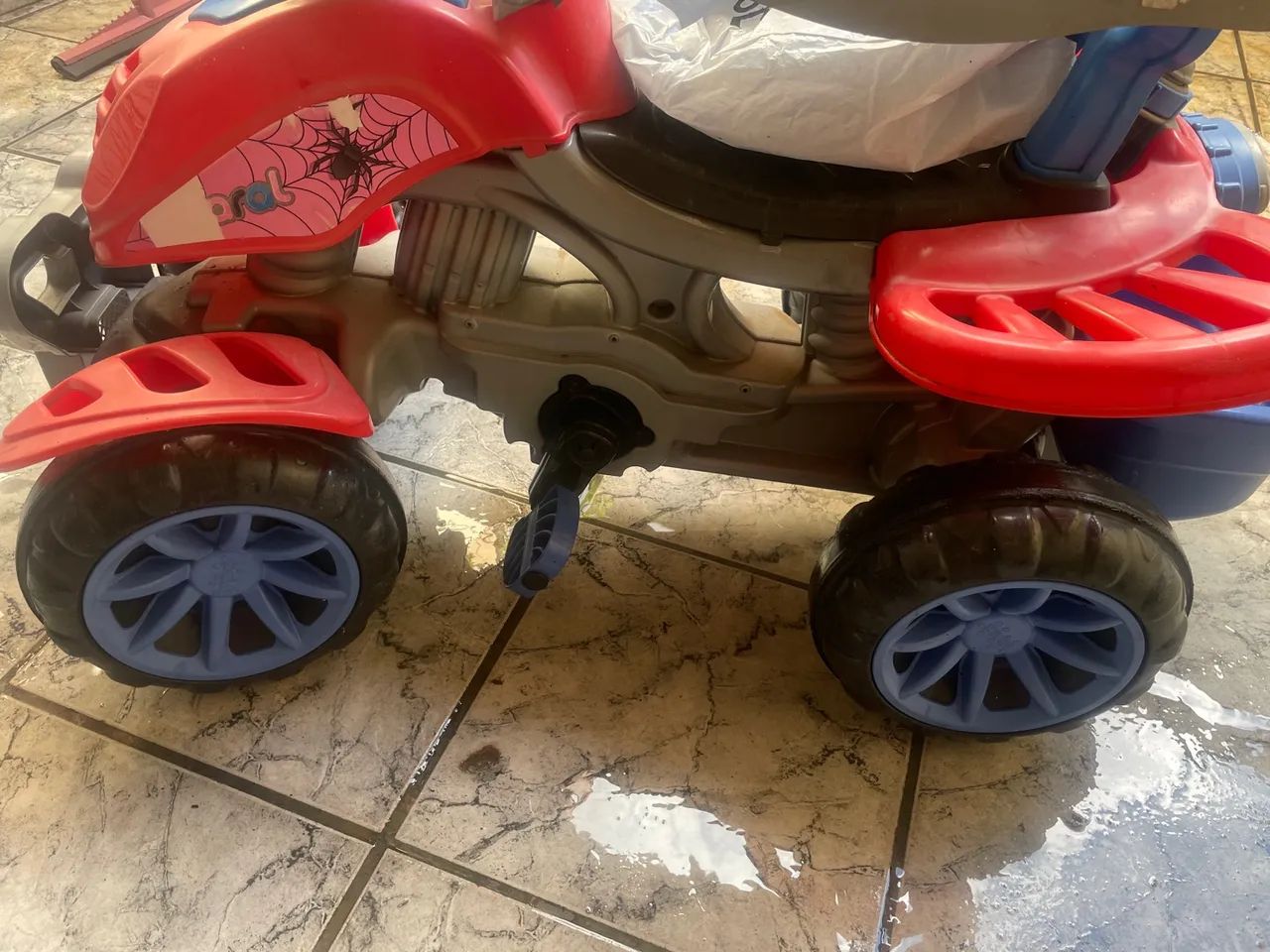 Quadriciclo Infantil Spiderman - Foto 3