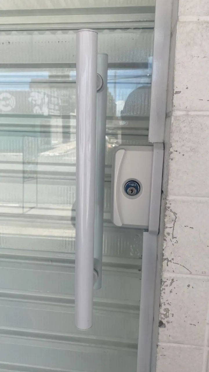 Porta de vidro para loja - Foto 4