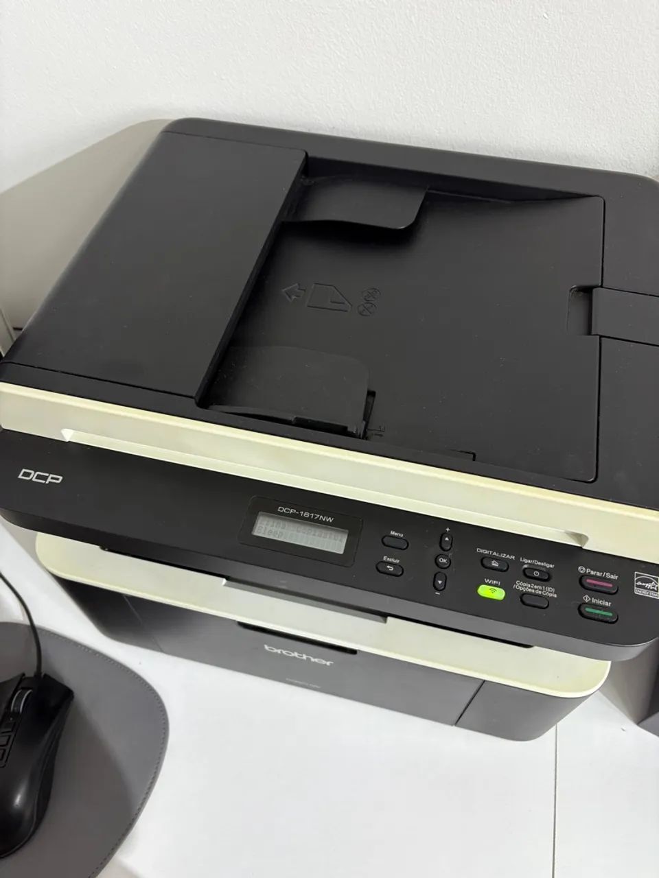 Impressora Multifuncional Brother DCP-1617NW - Foto 2