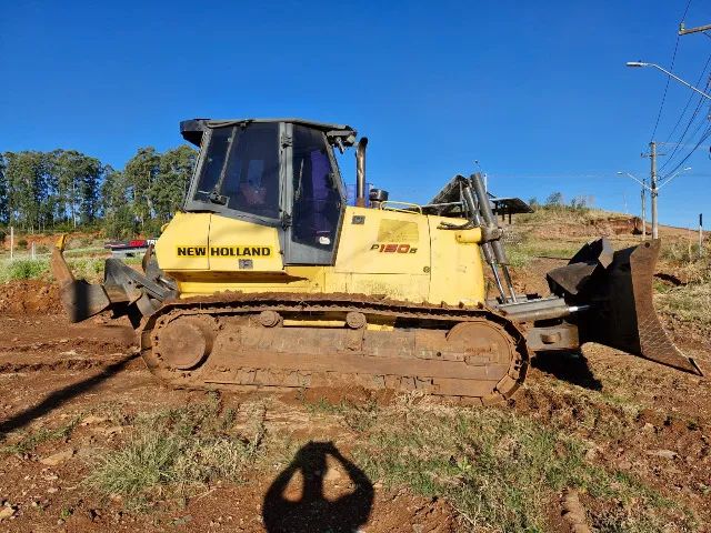 Trator de Esteiras New Holland D150b ano 2013 com 11.600 horas  - Foto 2