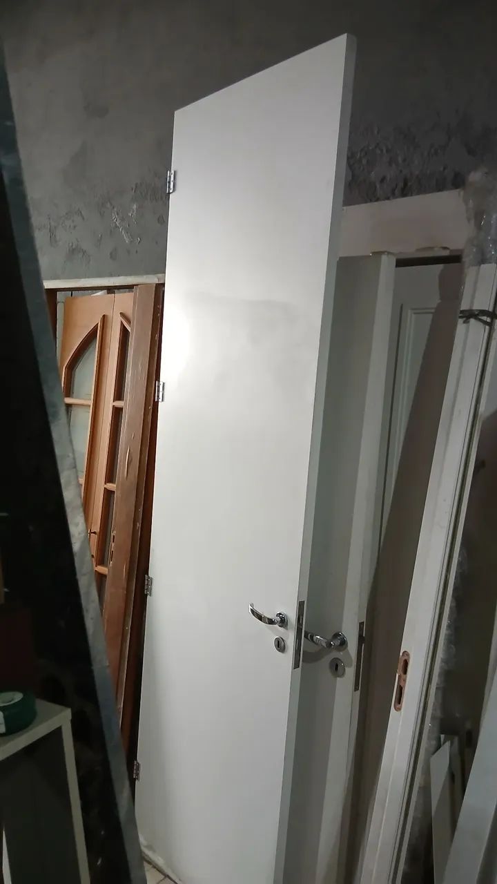 Folha de Porta Madeira Maciça Acabamento Fórmica 81,5 x 2,65