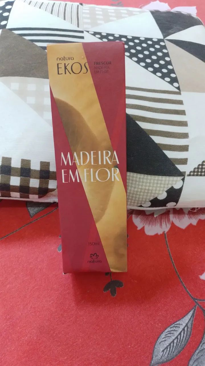 Perfume Ekos Madeira em Flor 150ml