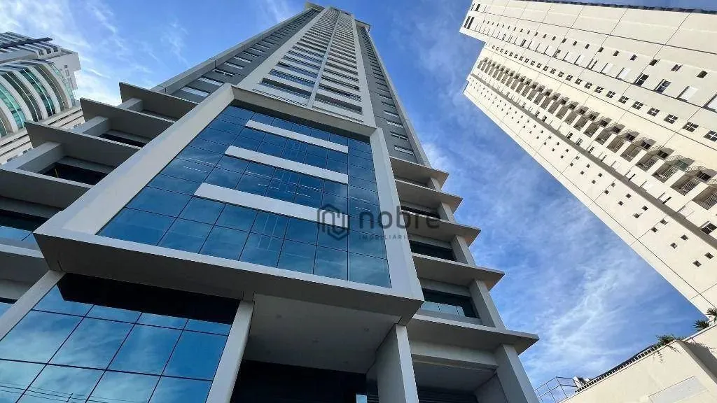 Apartamento com 3 dormitórios para alugar, 134 m² por R$ 7.767,05/mês - Graciosa - Palmas/