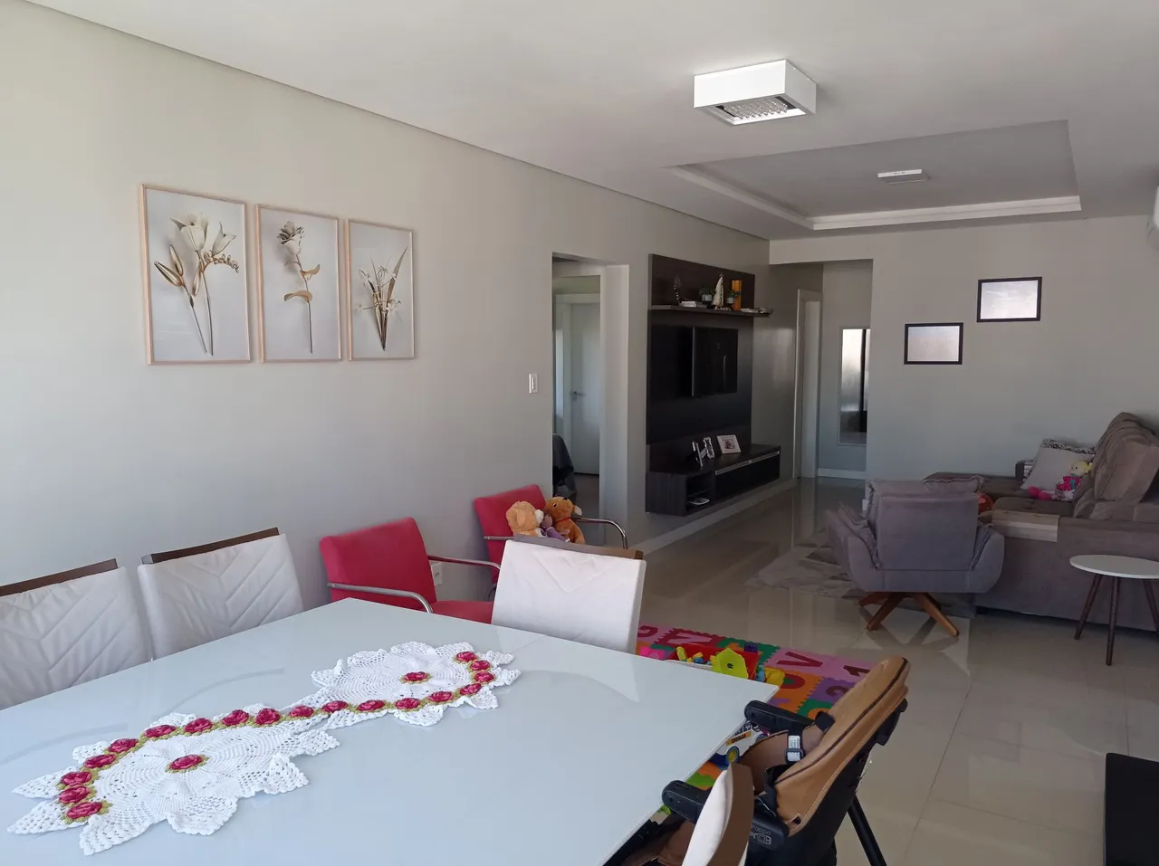 Apartamento Semi Mobiliado