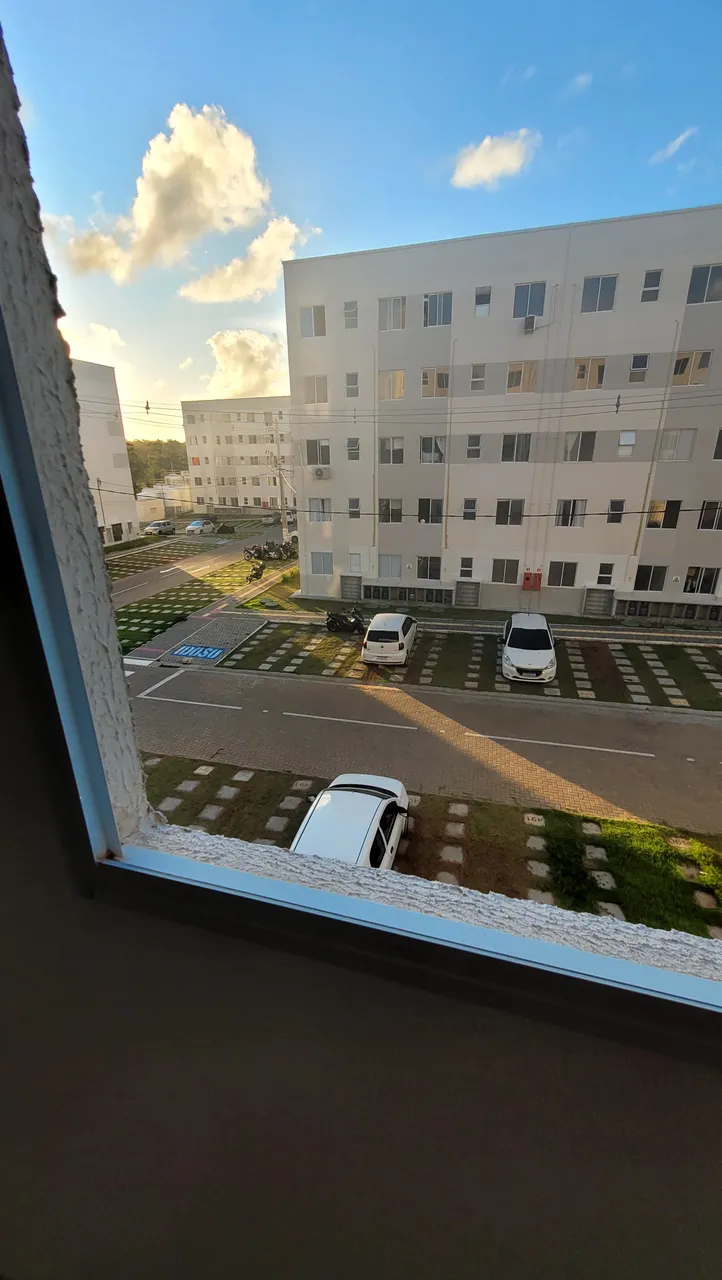 apartamento com 2/4 no 3o andar conquista litoral