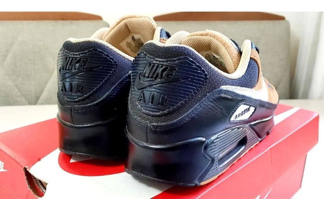 Nike Air Max 90 (Original/ 40) - Black/Elemental Gold - Foto 3