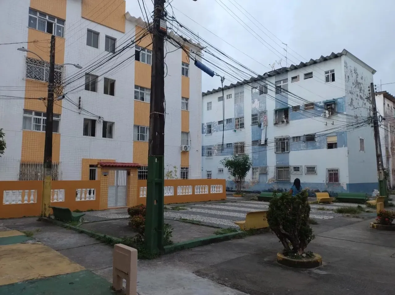 Imóvel para venda possui 192 metros quadrados com 4 quartos em Pituba - Salvador - BA