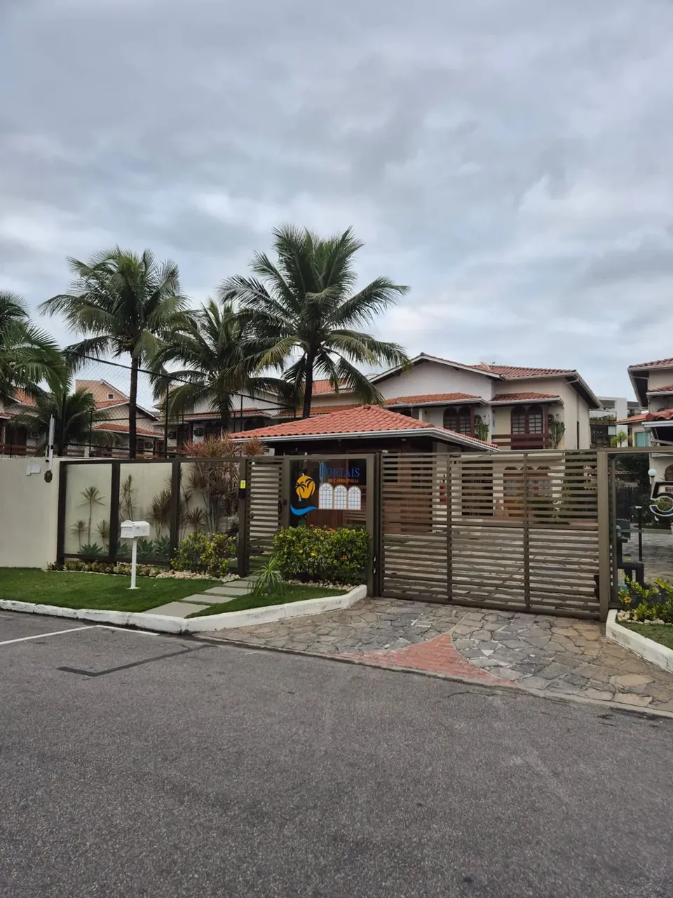 Imóvel para aluguel tem 120 metros quadrados com 3 quartos em Camboinhas - Niterói - RJ
