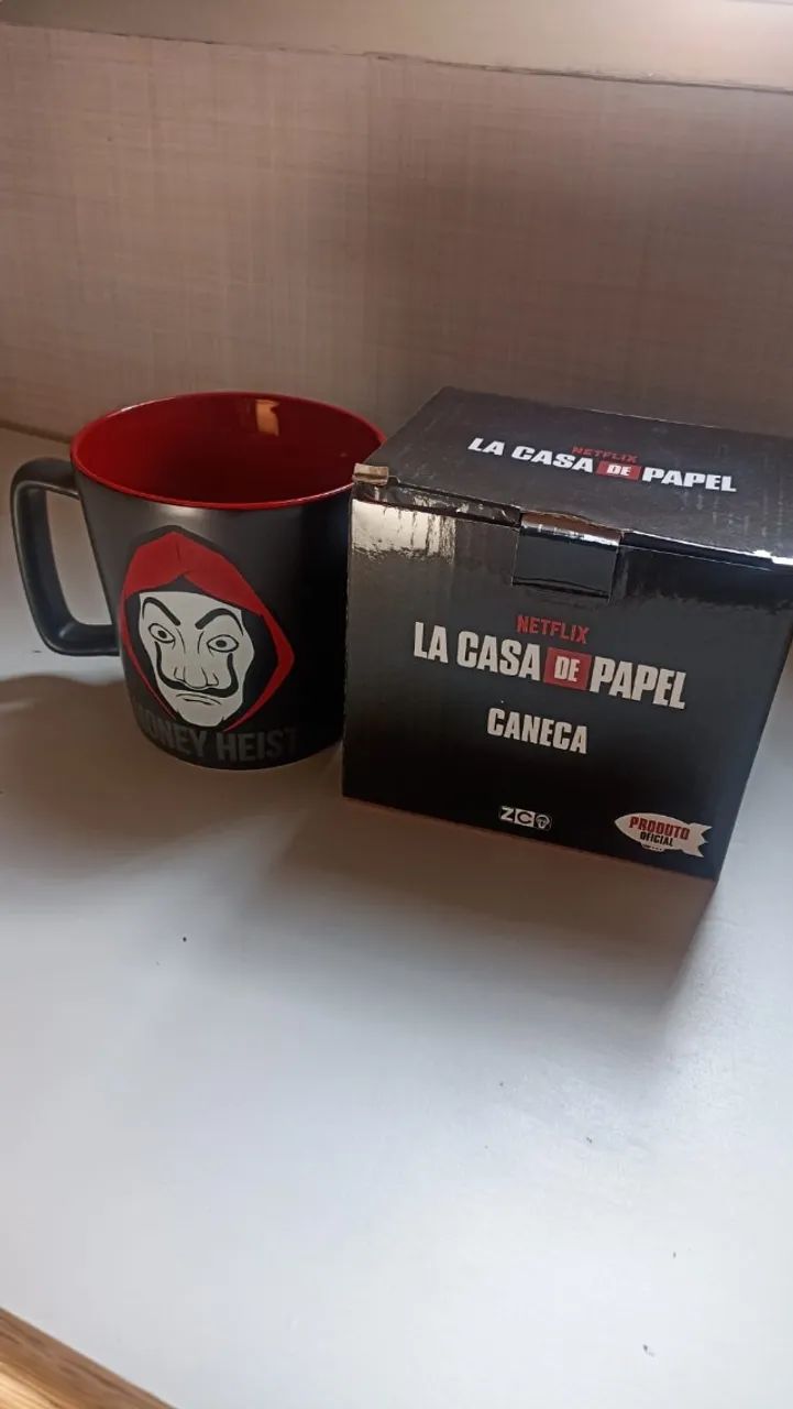 Caneca Buck La Casa de Papel - Netflix - (Nova)  - Foto 4