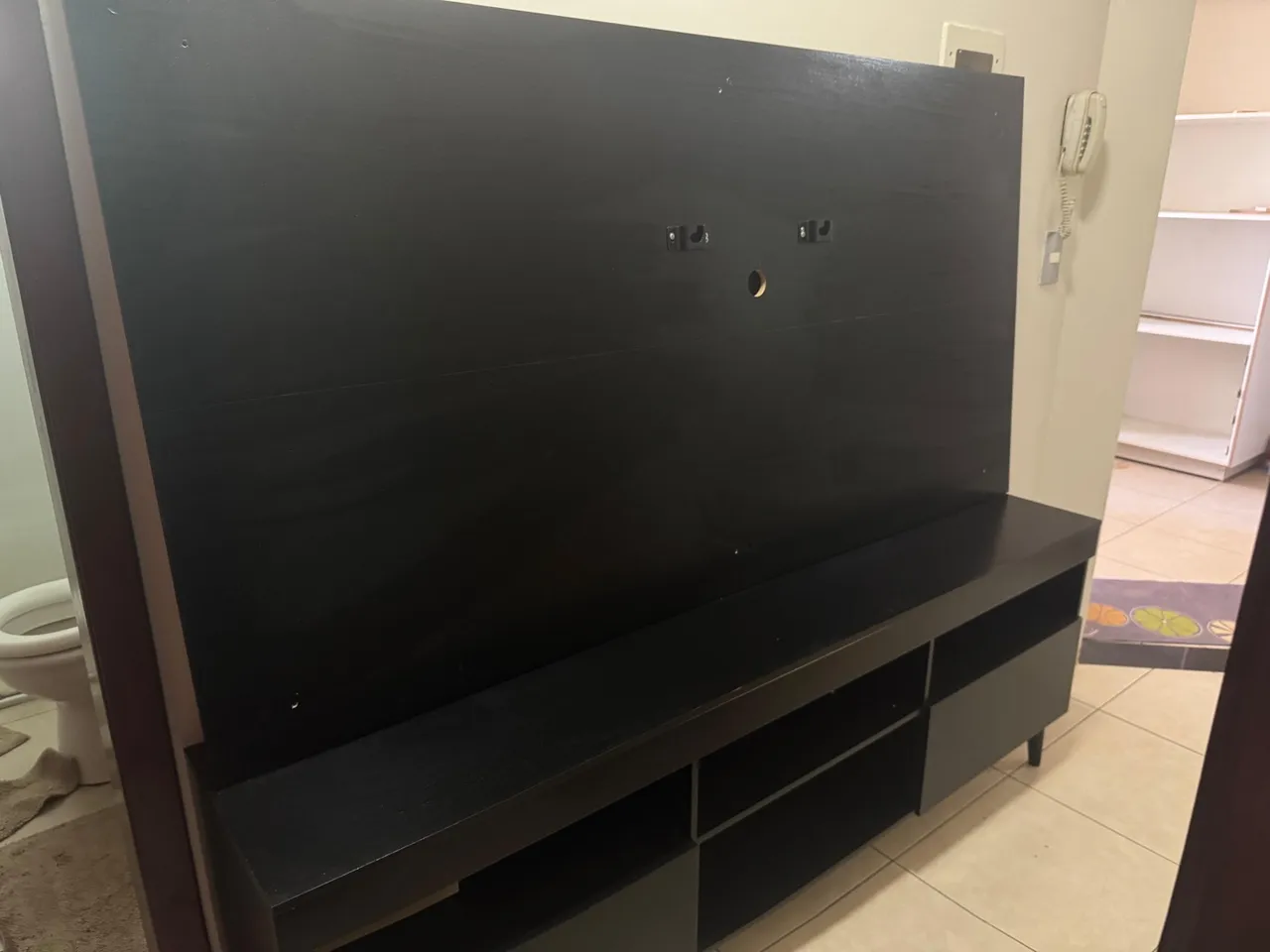 Rack para TV Preto com Painel