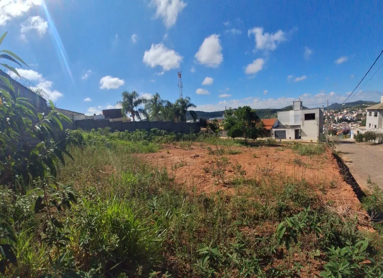 Vende-se 1 Lote em Itapecerica/MG - Foto 2