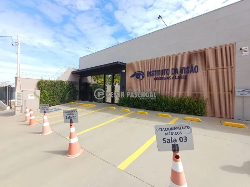 Ponto Comercial Normal Alto da Boa Vista Imóvel composto por: 7 salas 01 cozinha 01 recepç