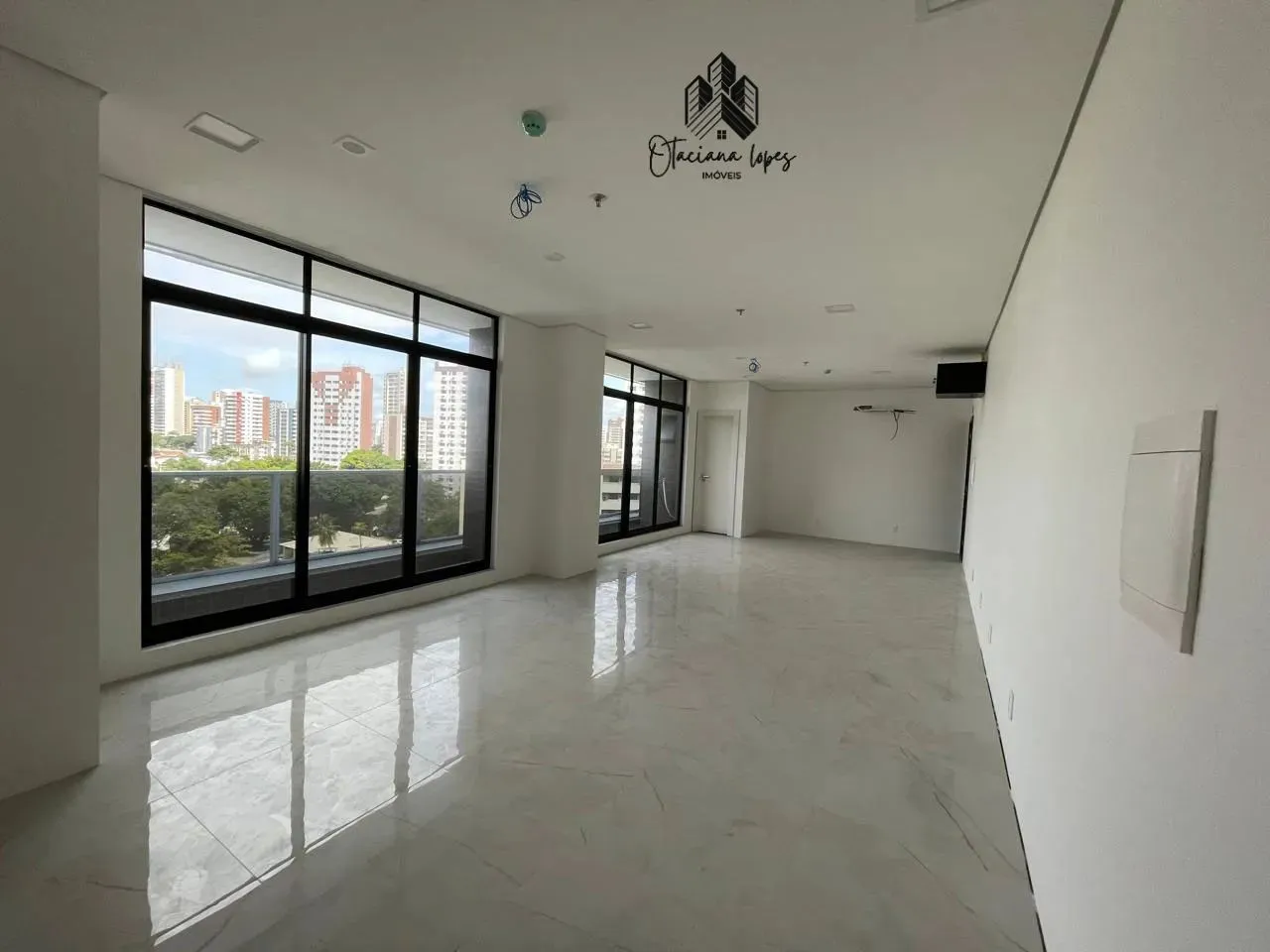salas para venda possui 99 metros quadrados em Aldeota - Fortaleza - CE