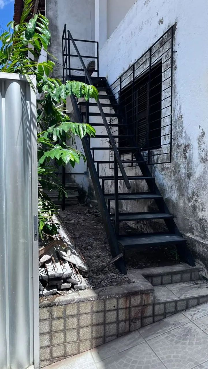 Escada de metal para área externa - Foto 2