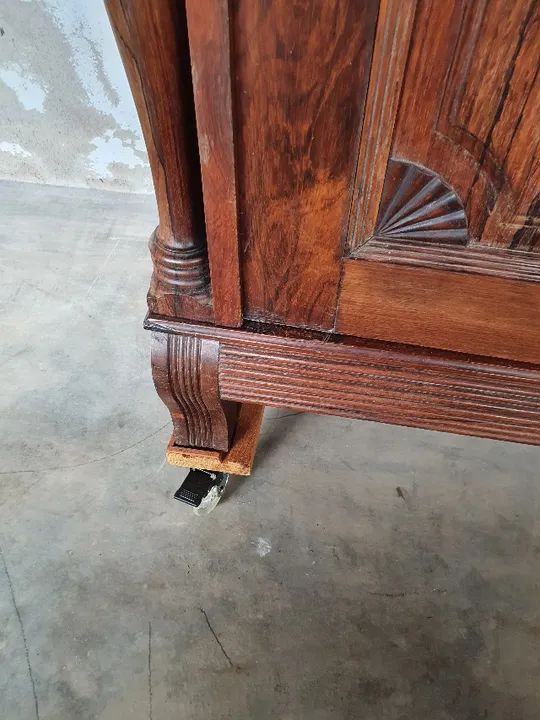 Guarda roupas antigo em jacarandá  - Foto 3