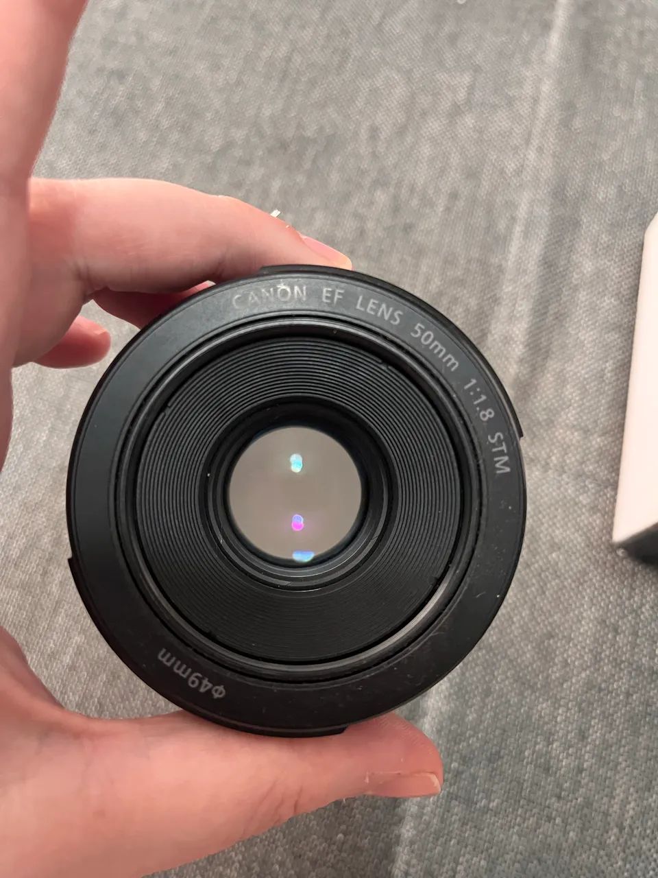 Lente EF 50mm f/1.8 STM - Foto 3