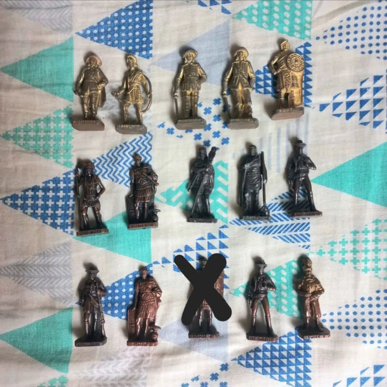 Kinder Egg Lead Figurine Collection64706223859075120