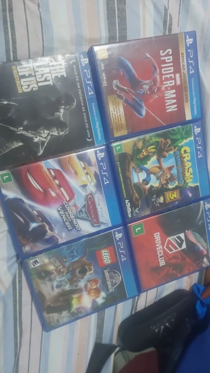 PS4 slim 1TB, 6 jogos, 3 controles - Foto 3