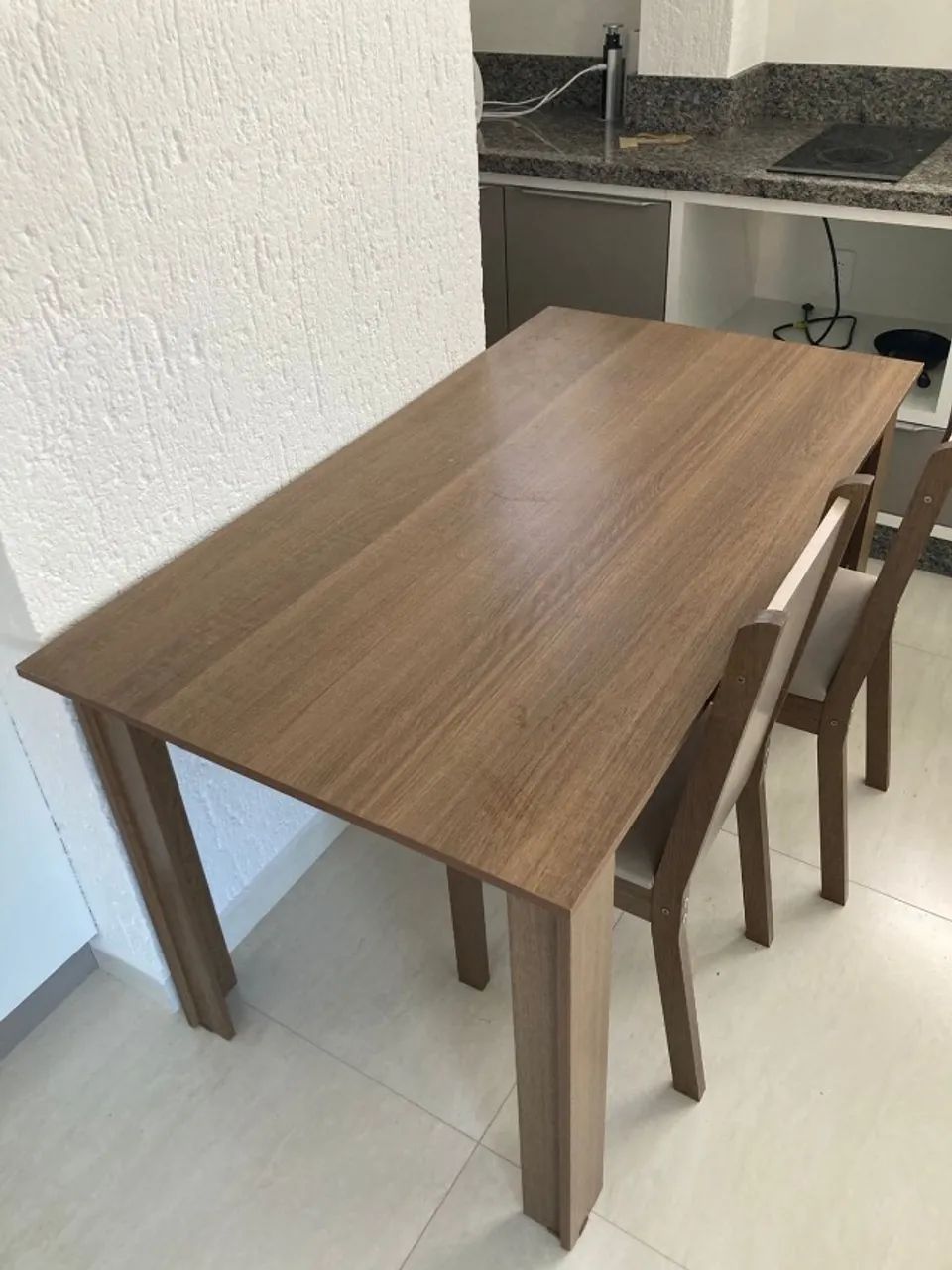 Mesa de Jantar 4 Lugares com 4 cadeiras - Foto 2