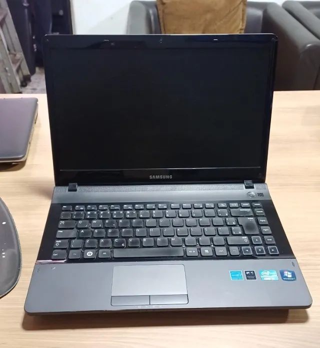 Notebook Samsung NP300e - CORE i5 - Foto 2