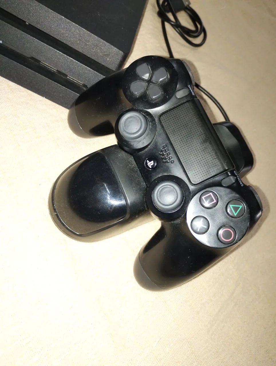 Vídeo game ps 4 pro - Foto 3