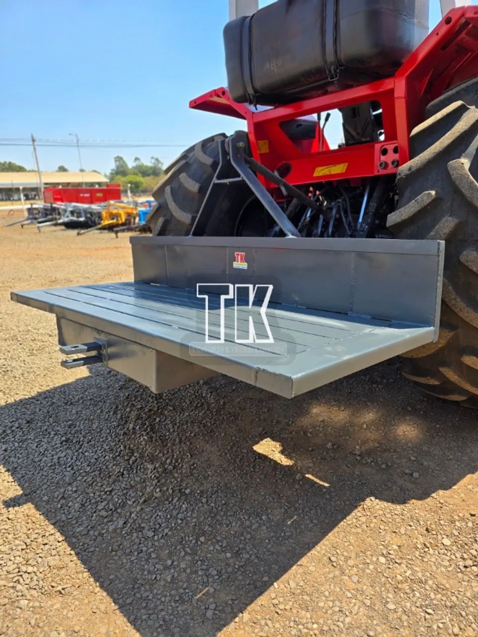 cod. 1335 PLATAFORMA TRASEIRA 1500 KG - Tk Tratores Nova Andradina-MS - Foto 3