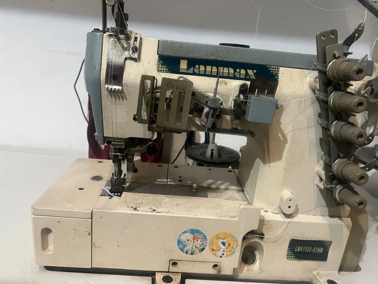 Máquina de costura Colarete industrial . - Foto 3