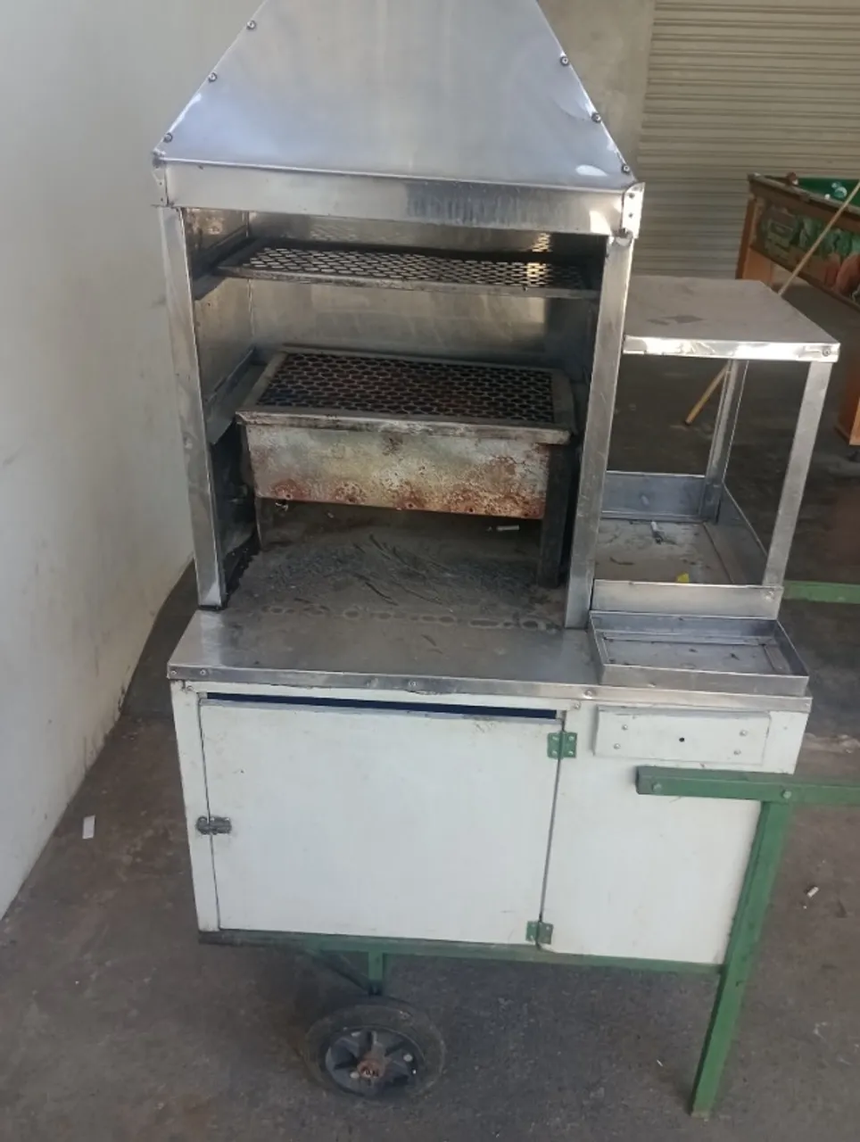 Carrinho de churrasco 