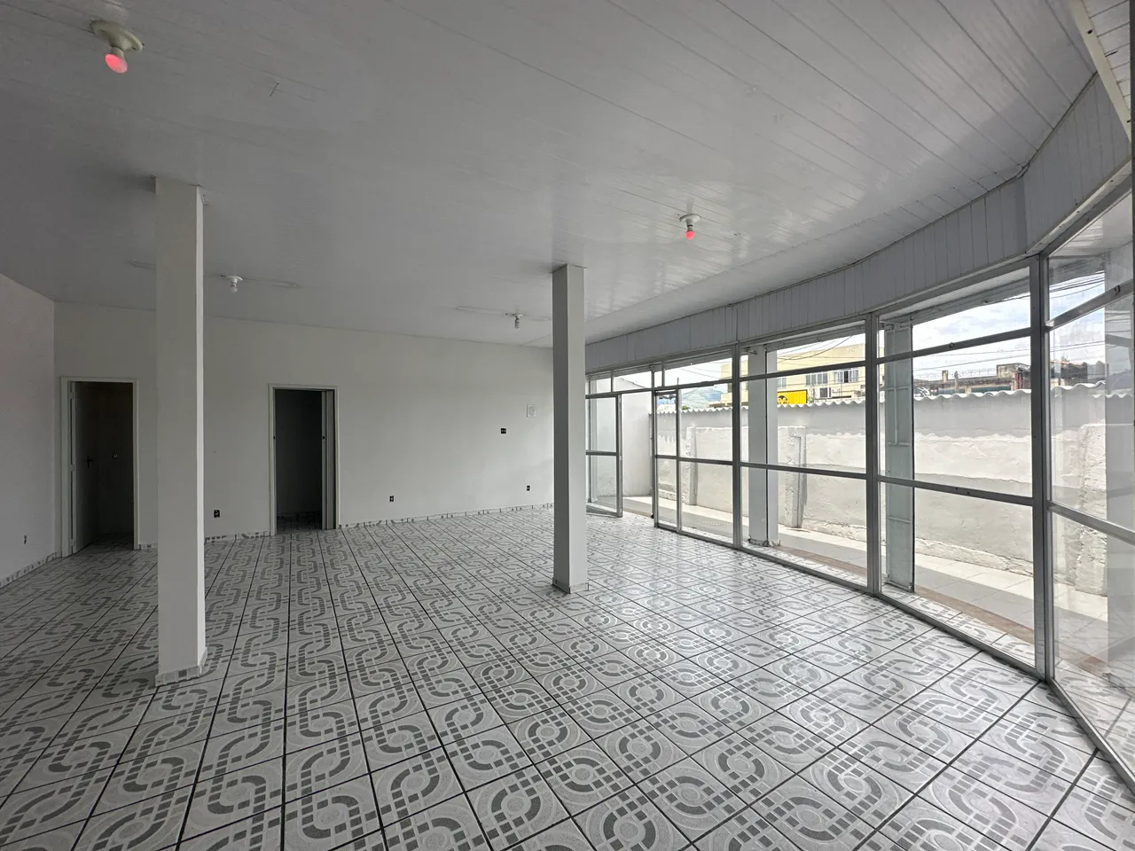 Vendo Loja e 2 salas comerciais - Estrada do campinho - Campo Grande