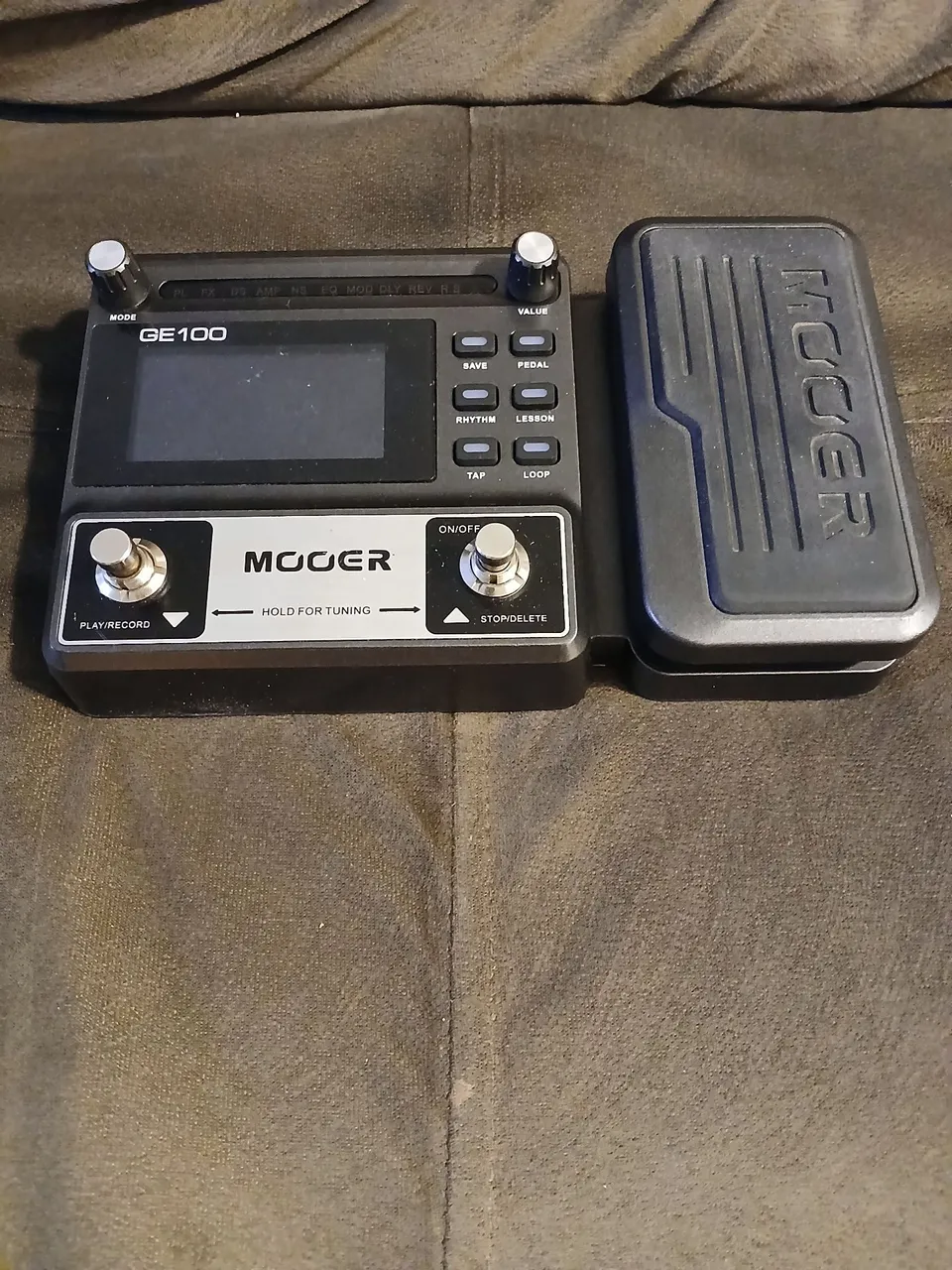 Pedaleira Mooer GE100 ( POR FAVOR LEIA O ANÚNCIO)