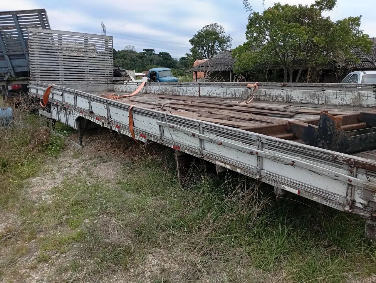 Carroceria grade baixa 