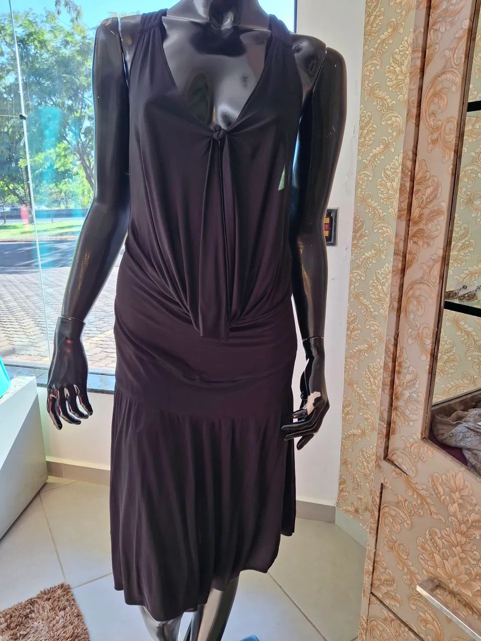 REISS Londres Vestido Preto Elegante e Sofisticado
