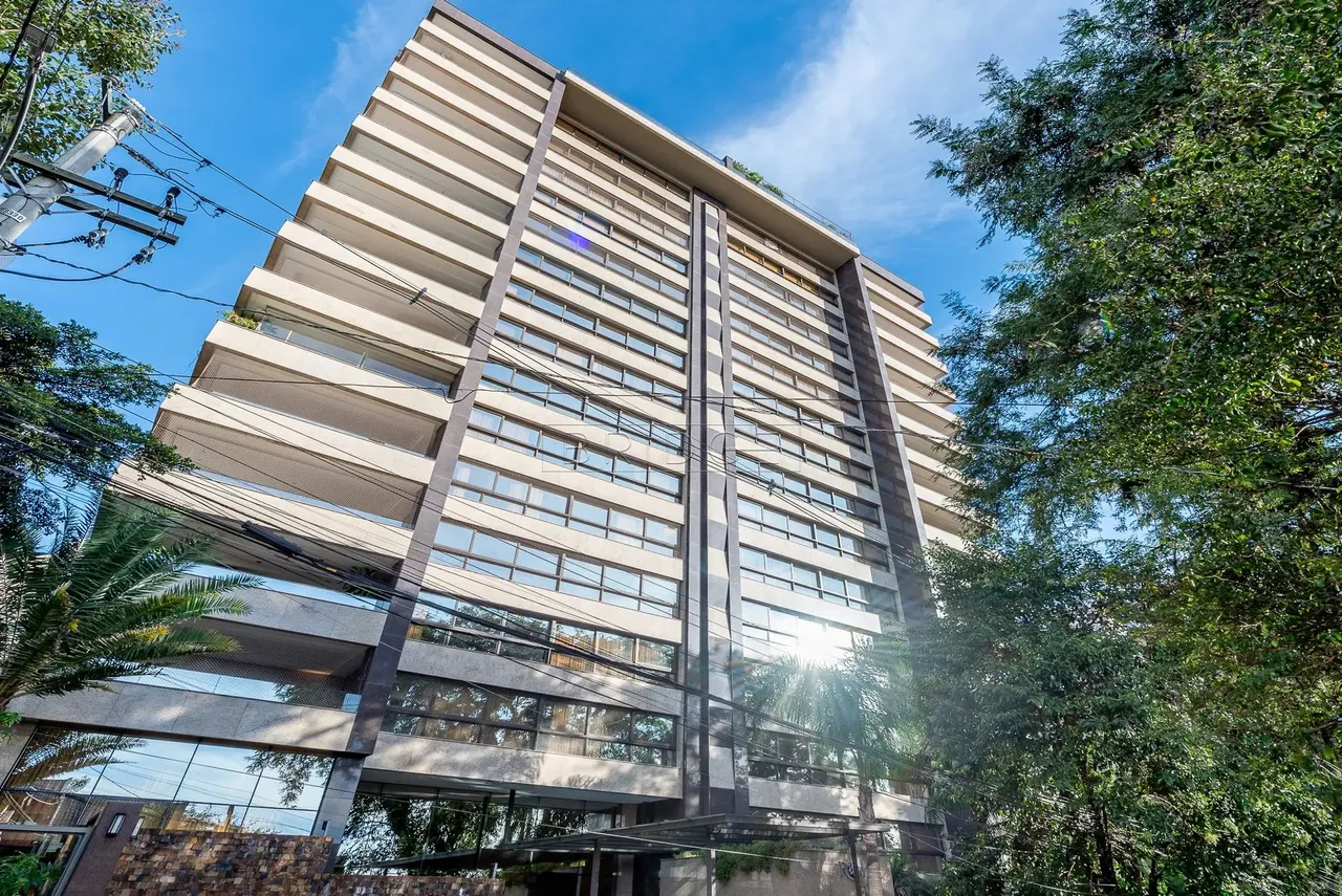 Apto 3 suites e 4 box no Mont Serrat