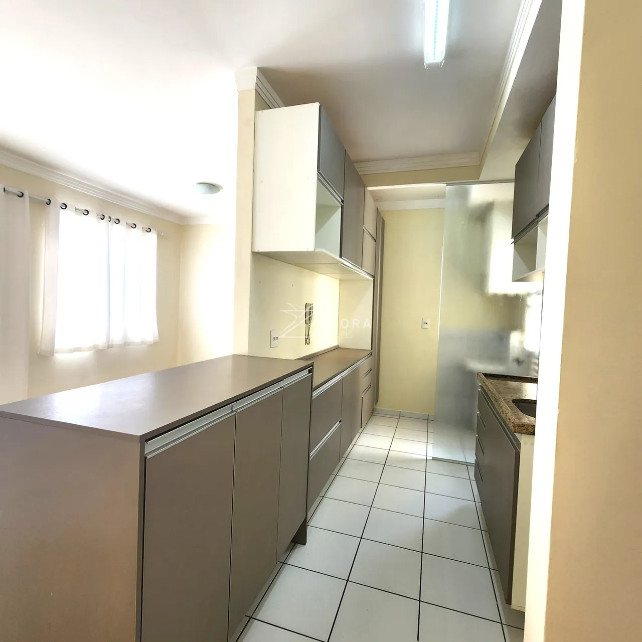 Localizado no Condomínio Ipê Branco - Sumaré, este belo apartamento de 2 dormitórios está