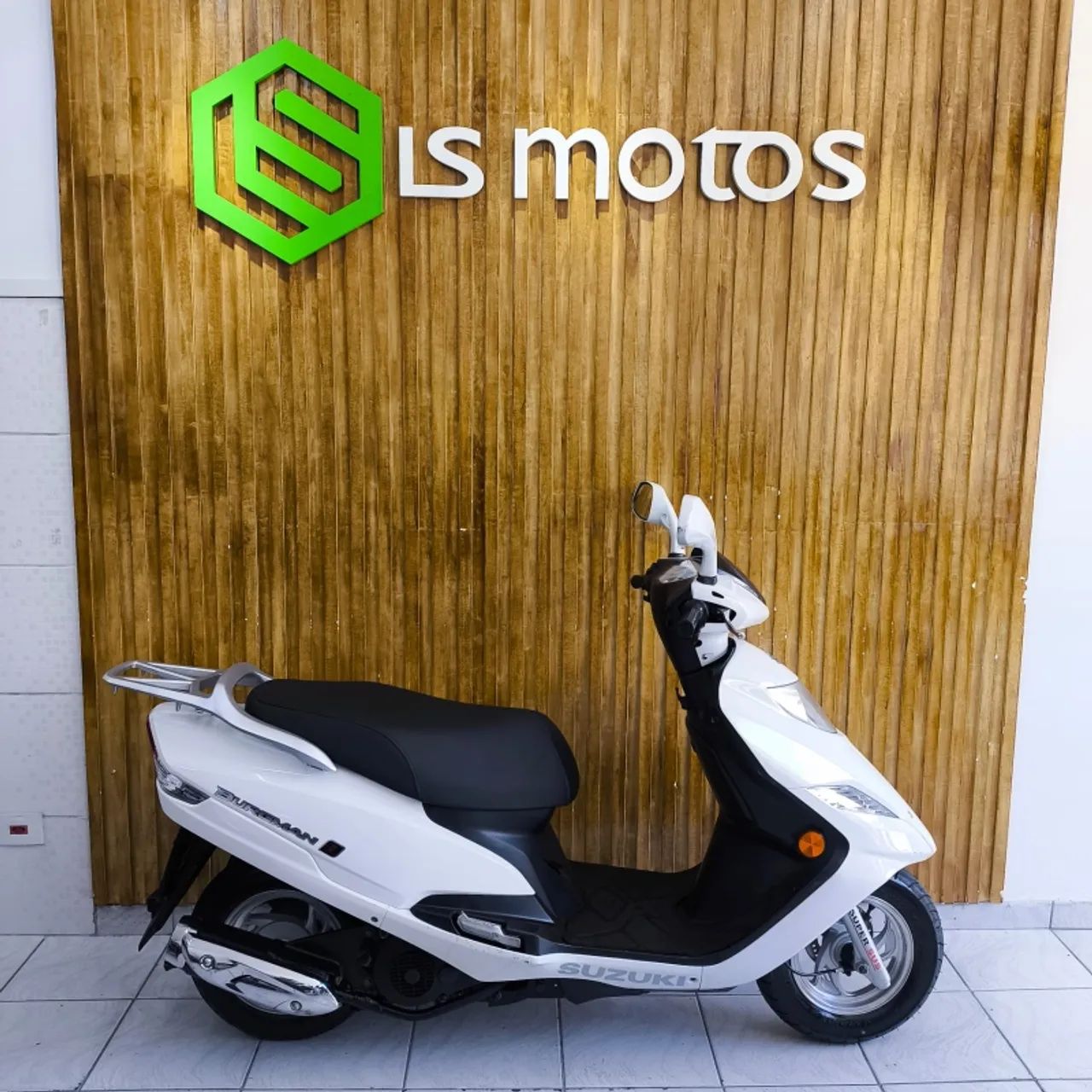 【お譲り先決定】BURGMAN 125 Fi ／2021年購入・走行距離19,846km Suzuki I 125cc 2012 - 1491527183 | OLX