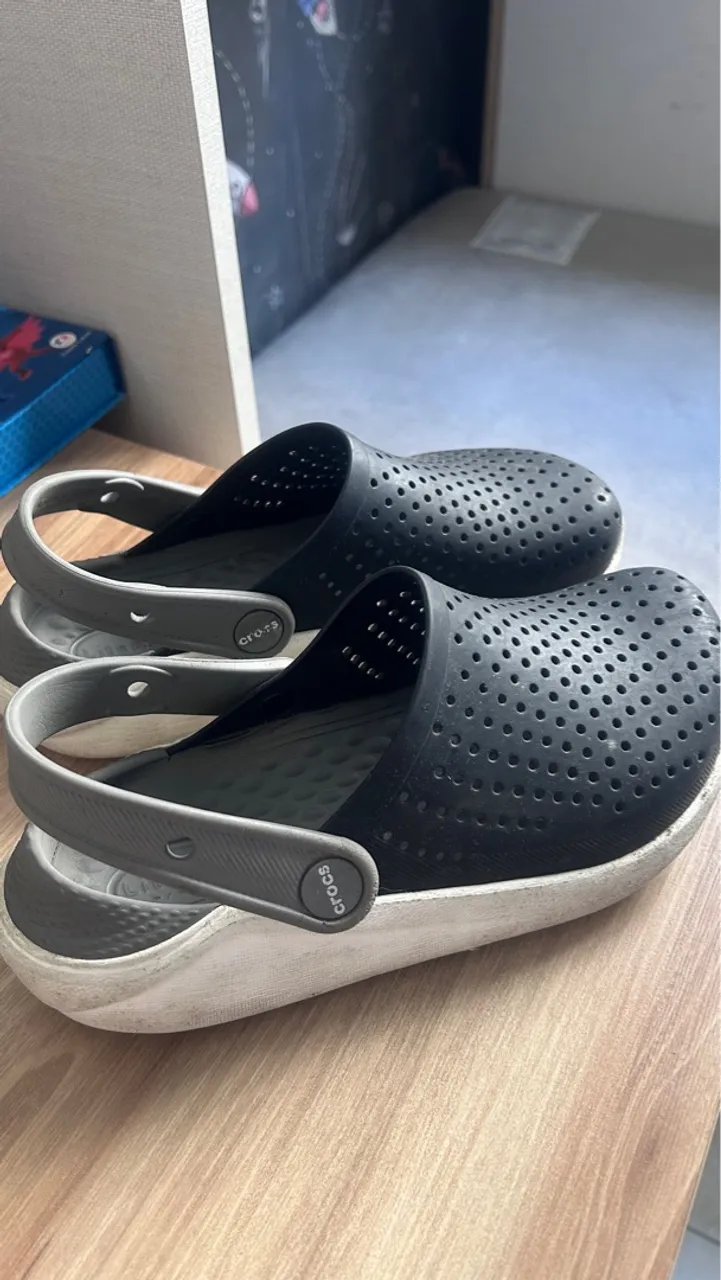 Sandálias Crocs Infantil